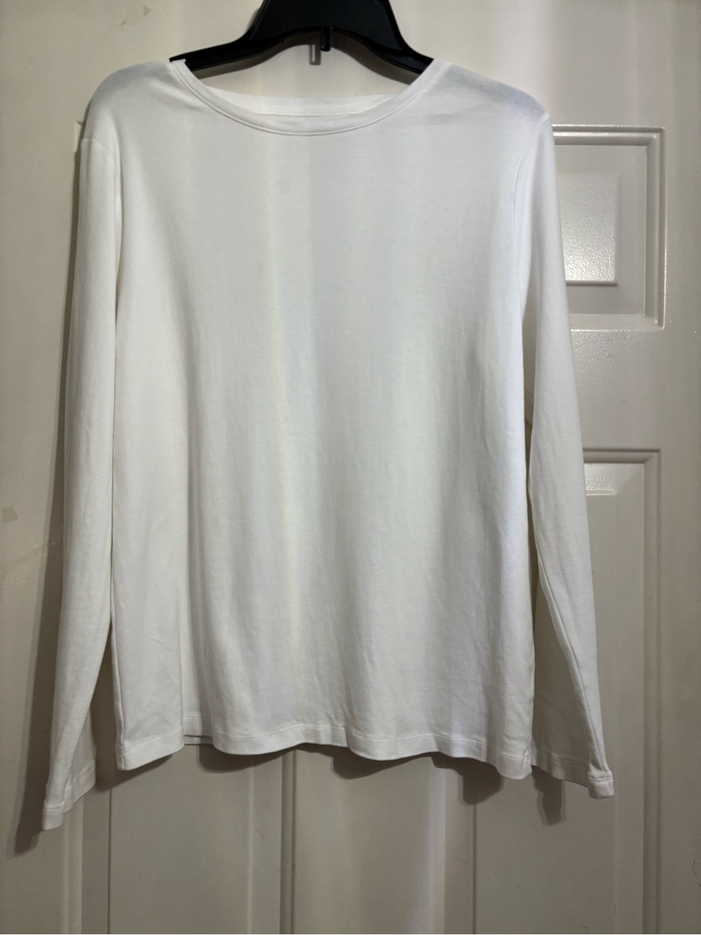 Talbots Pristine Basic White Long-Sleeve T - Picture 3 of 4